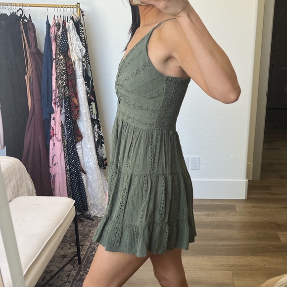 Angie Cutout Dress - Picture 2 of 2